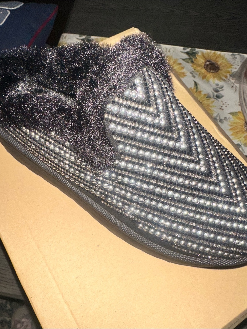 Vintage Havana Platform Slide Black Pearl Crystal Limited - New In Box